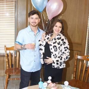 Meet your Posher, Annie